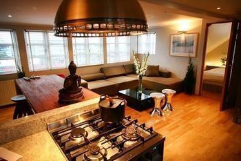 Apartment K *