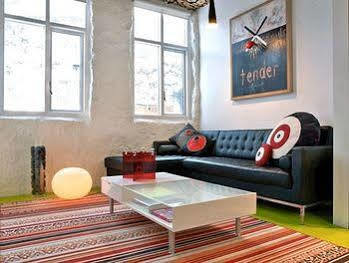 Apartment K Homestay *