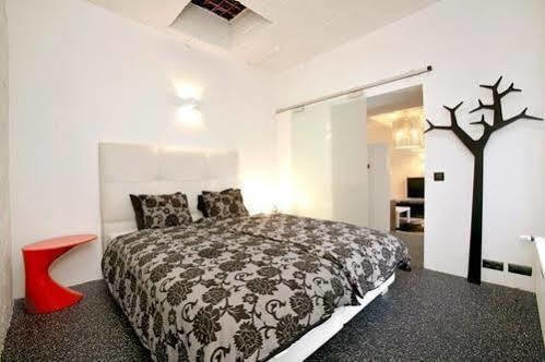 Homestay Apartment K *